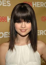 im looking for a new hairstyle and i absolutey love selena gomez hairstyle post a picture of her with sort hair 