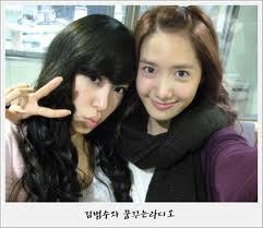  What is Yoona and tiffany's 가장 좋아하는 color?