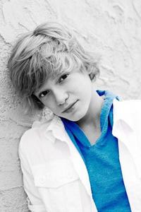  Be a fan of the Cody Simpson <Simpsonizers> Club and i will give u 3 hommages plzzzz