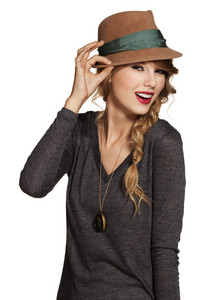 Post a pic of taylor wearing a hat or cap