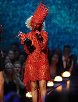  [b][u]Lady GaGa[/u] at the 2009 MTV Video muziki Awards[/b]