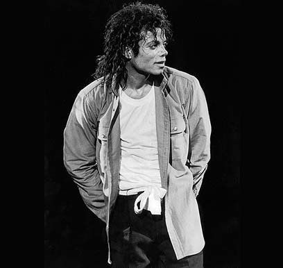  Happy Birthday MJ :) :):) tình yêu & Miss bạn forever <3<3<3