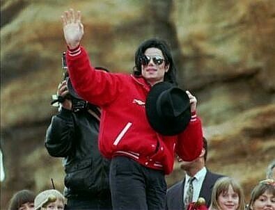  YES!!! i upendo Michael!!!!!! I always will too!!!!