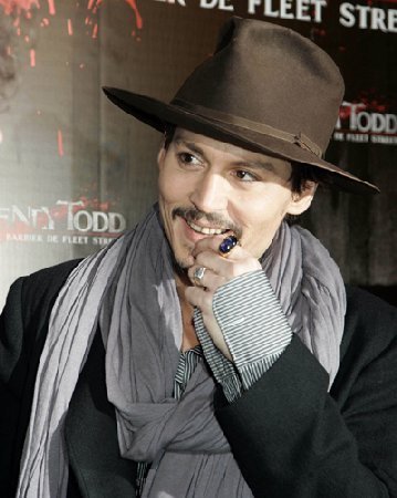  Johnny Depp <3 l’amour him <3<3<3
