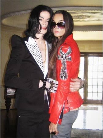 MJ and stylist Rushka Bergman