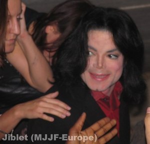  MJ - Congratulations, te are the BEST singer of them ALL!!!