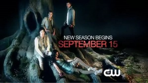 Season 3 of the Vampire Diaries begins on September 15th on the CW 8/7c(8:00pm Eastern Time and 7:00pm Central Time USA).