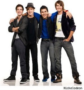 This is a group picture of the guys that was also used in the episode: Big Time Photo Shoot.