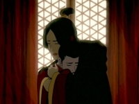  Ursa embraces Zuko before her mysterious disappearance.