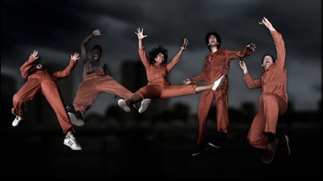  dia 2. A show that you wish mais people were watching Misfits, its an awesome show