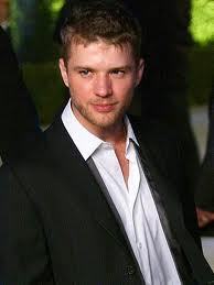 Day 2: A photo of celebrity you would marry if you were given the chance.


Ryan Phillippe or Shia
