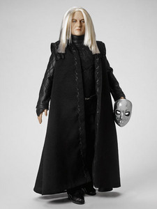  Totally Rawak question: anyone else have the Death eater Lucius doll?