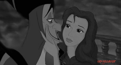  Here's Jafar and Belle. Now find a screencap of Aurora's dress when it's both розовый and blue (at the