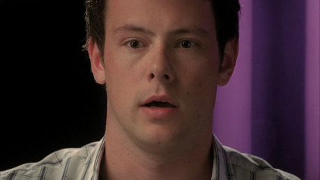 Here is Finn's wtf face.

next: Sue performing vogue