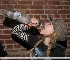hi!
i'm avrilvevo i'm new at fanpop and i loved your game.
and this is avril drinking. :)
i want a pi