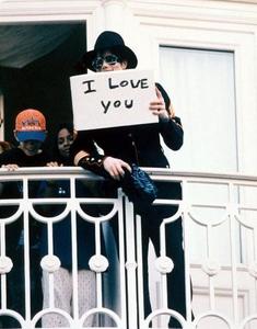 20th Oct
Simply being Michael :) ♥ Love you more