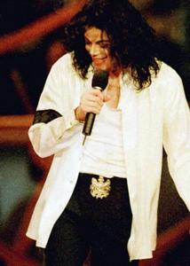February 16th
MJ performed Elizabeth I Love You for Liz Taylor on this day back in 1997. 
That means 