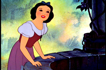 <u>Snow White</u>
Sweet
Nuturing
Optimistic 
Winsome

Willfull
Heartfelt
Intelligent
Talkative
Elegan