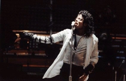 MJ with his hands touching the ground