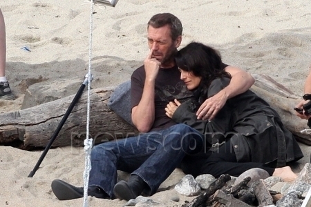  I know why this picture is between takes, look how Hugh is rubbing his face with the finger, it looks
