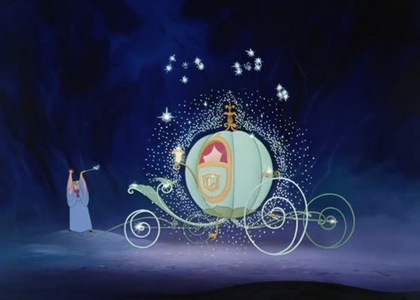  Tiger...not a người hâm mộ of mice! Would bạn rather have Cinderella's carriage, hoặc Prince Eric's (the one