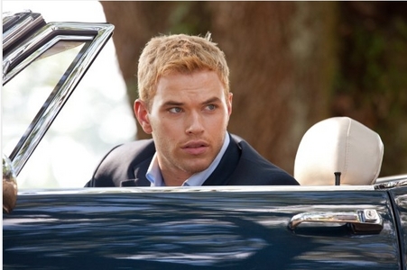 Hey Guys!!!

How does Kellan Lutz have time to make movies when he’s not working on Twilight? Just 