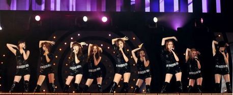 The girls have finished performing at the K-POP All Star Live In Niigata concert!

SNSD performed t