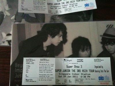  A PAIR OF SUPER JUNOIR TIX FOR SALE $220 FRONT SEAT! CONTACT 91262458 Tickets for sale: Super S