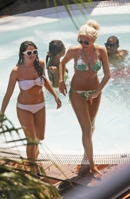  Pixie On Holiday In Marbella(July 30th,2010)