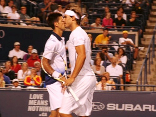  nadal and djokovic キッス