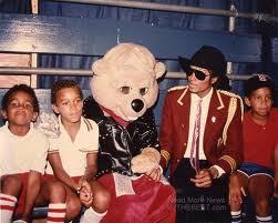  3t with their "Uncle Doo Doo" MDR :D