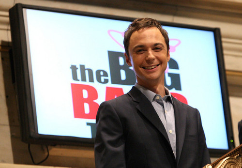  Jim Parsons Rings NYSE opening campana, bell