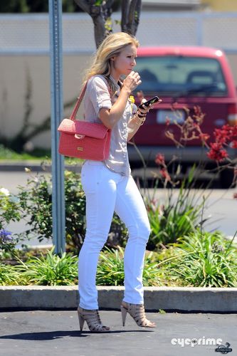  Kristen Exits Rite Aid in Culver City (August 18)