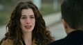 anne-hathaway - Love and Other Drugs screencap