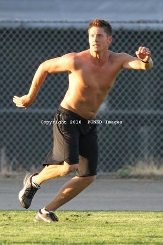 Jensen plays soccer