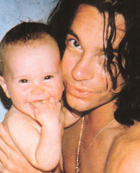  Michael Hutchence and daughter Tiger Lily