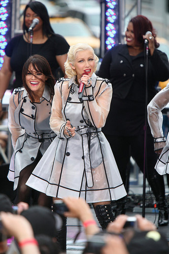 Christina Aguilera on 'The CBS Early Show' 2