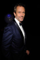 Hugh Laurie Emmy 2010 - hugh-laurie photo