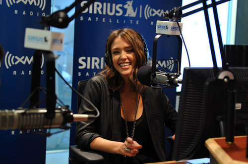  Jessica Alba Visits Sirius XM Studio