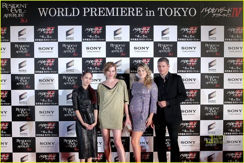  Ali @ Resident Evil Afterlife japón Premiere
