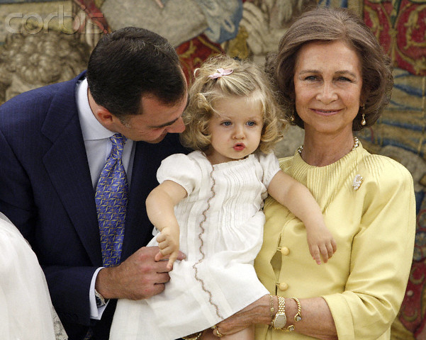 Princess-Leonor-of-Spain-as-Renesmee-renesmee-carlie-cullen-15226232-601-480.jpg