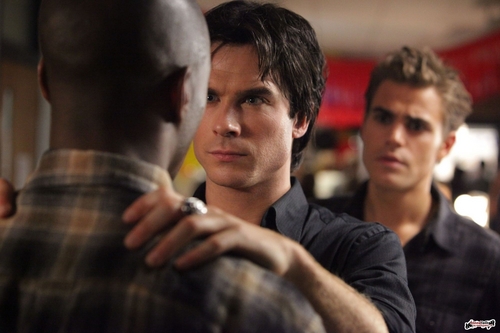  TVD - 2X02 Ribelle - The Brave New World(HQ)