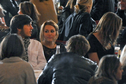  Ashley and Miley wine & dine in Paris 