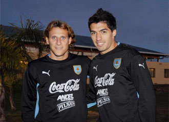 Diego Forlan & Luis Suarez WM 2010
