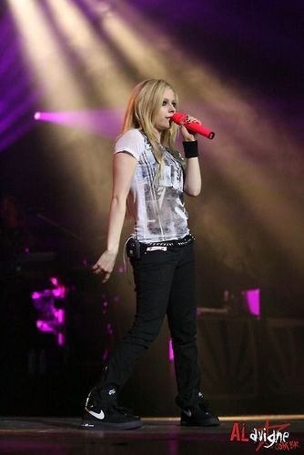  Lavigne