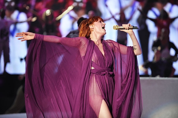 Florence the Machine rehearses at the Nokia Theater for the 2010 MTV VMAs