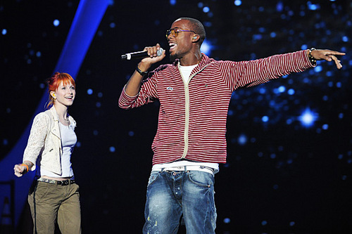 Hayley Williams from Paramore and B.o.B rehearse at the Nokia Theater for the 2010 MTV VMAs. 