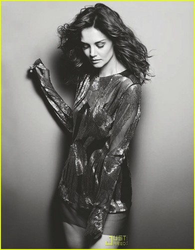  Katie Holmes Covers 'Marie Claire' October 2010