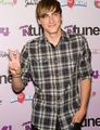 Kendall @ J-14s In Tune Rocks Party - kendall-schmidt photo