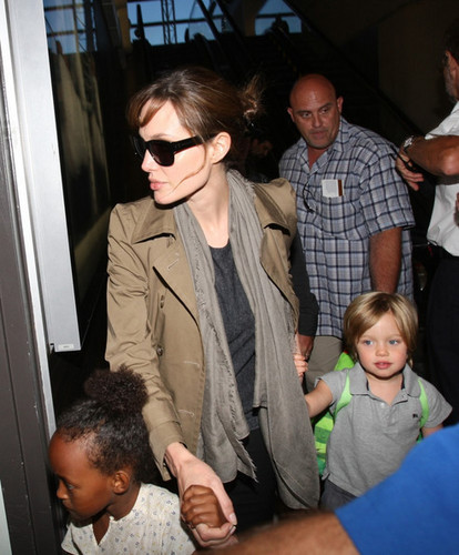  Angelina Jolie - Departs Los Angeles International Airport